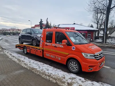 Grom Pomoc Drogowa Warszawa | Holowanie 24/7 | Laweta | Ratownictwo Drogowe S8 S7 S2 A2